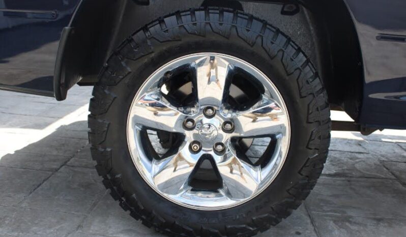 
								2013 Ram 1500 Big Horn full									