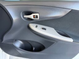 
										2013 Toyota Corolla S full									