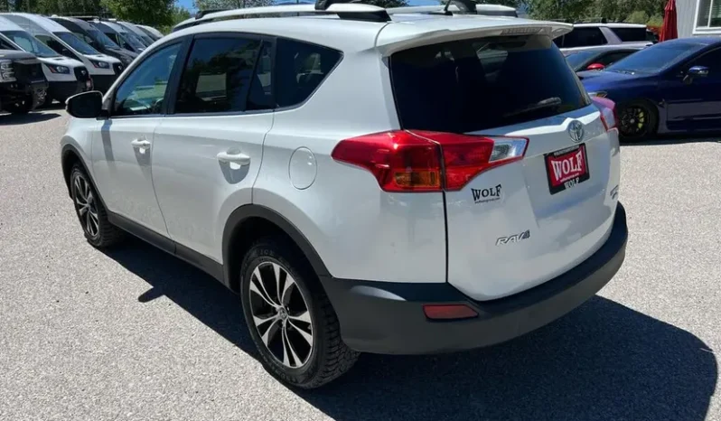 
								2015 Toyota RAV4 Limited full									