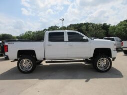 
										2017 Chevrolet Silverado 1500 LT Z71 full									