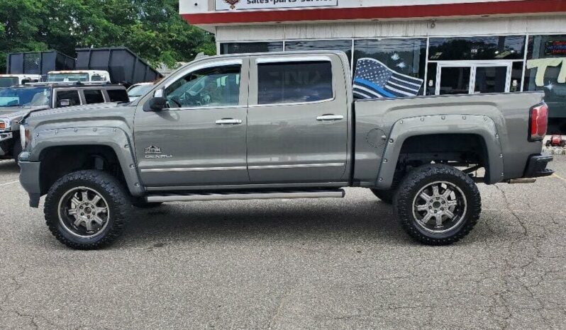 
								2017 GMC Sierra 1500 Denali full									