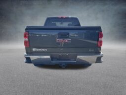 
										2017 GMC Sierra 1500 SLE full									
