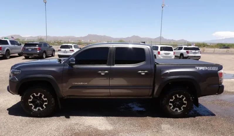 
								2020 Toyota Tacoma TRD Off-Road full									