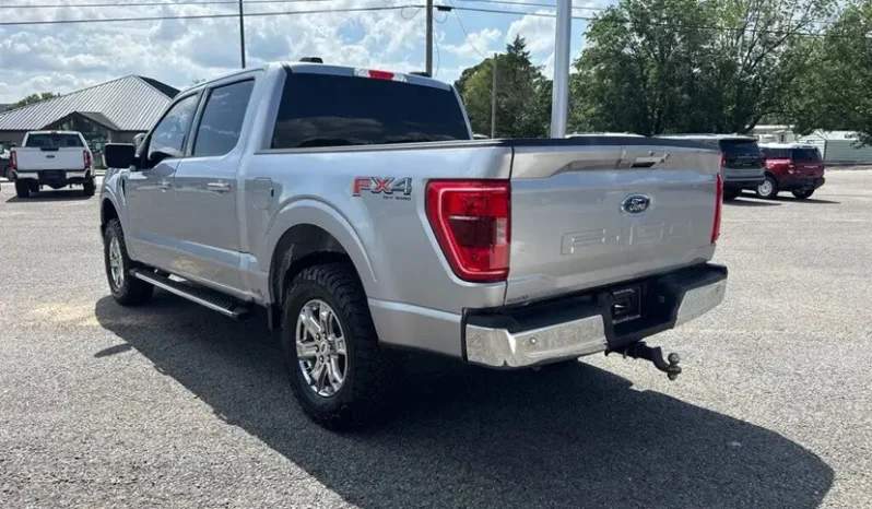
								2021 Ford F-150 XLT full									