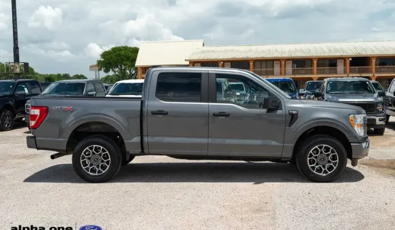 
								2021 Ford F-150 XL full									