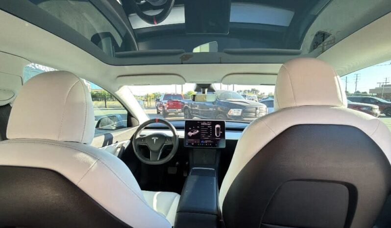 
								2021 Tesla Model Y Long Range Sport Utility 4D full									