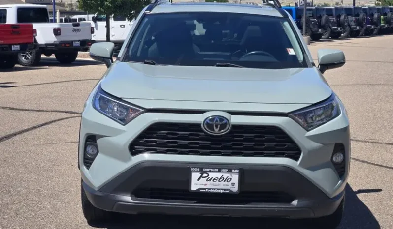 
								2021 Toyota RAV4 XLE full									