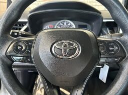 
										2022 Toyota Corolla LE full									