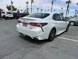 
										2023 Toyota Camry SE full									