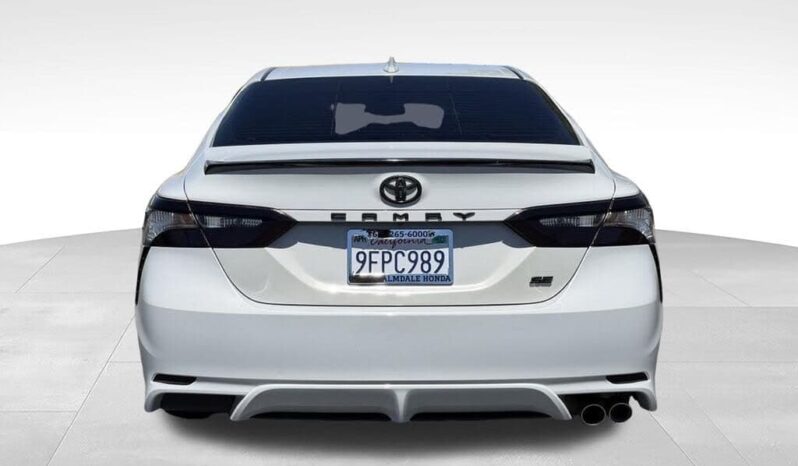 
								2023 Toyota Camry SE full									