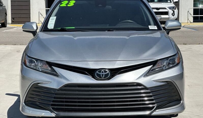 
								2023 Toyota Camry LE full									