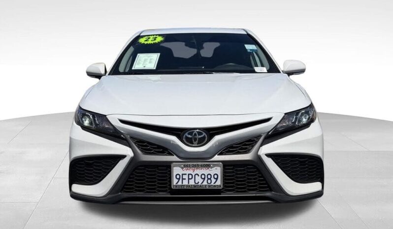 
								2023 Toyota Camry SE full									