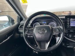 
										2023 Toyota Camry SE full									