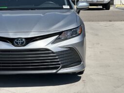 
										2023 Toyota Camry LE full									