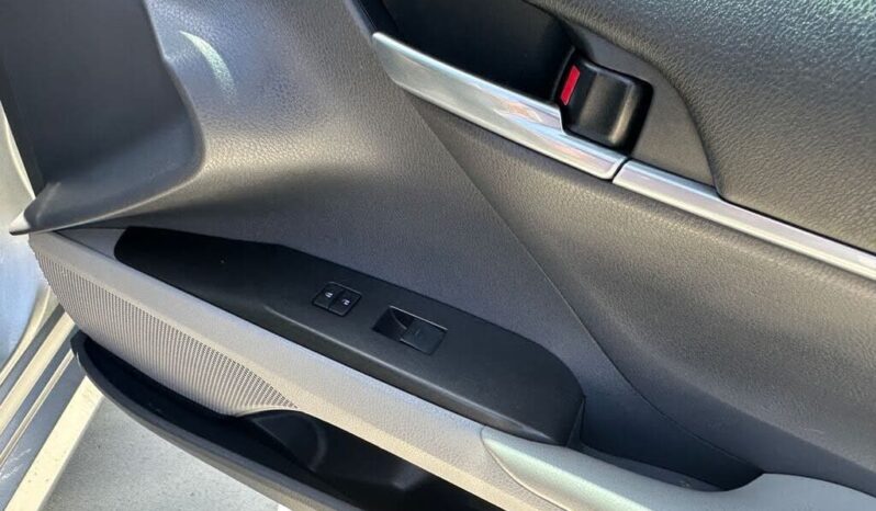 
								2023 Toyota Camry LE full									