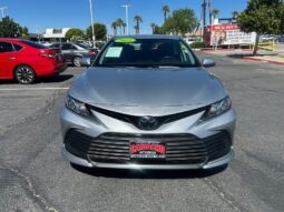 
										2023 Toyota Camry LE full									