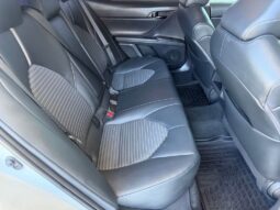 
										2023 Toyota Camry SE full									