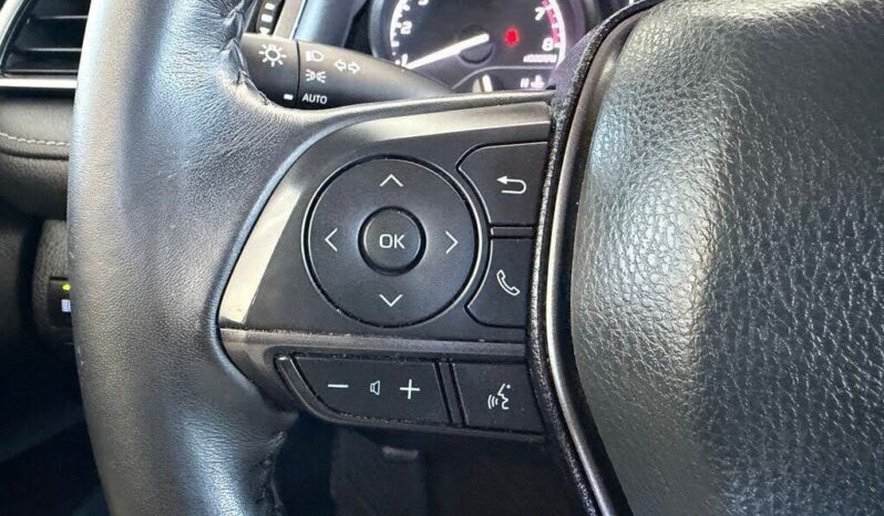 
								2023 Toyota Camry SE full									