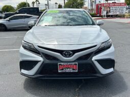 
										2023 Toyota Camry SE full									