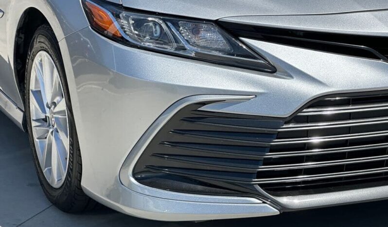 
								2023 Toyota Camry LE full									