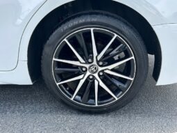 
										2023 Toyota Camry SE full									
