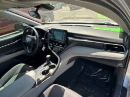 
										2023 Toyota Camry LE full									