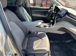 
										2023 Toyota Camry LE full									