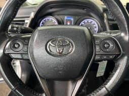 
										2023 Toyota Camry SE full									
