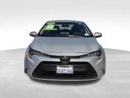 
										2023 Toyota Corolla LE full									