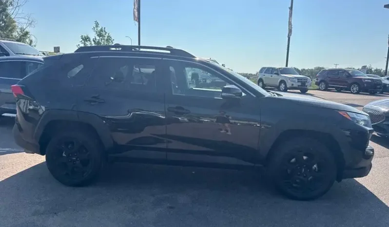 
								2023 Toyota RAV4 TRD Off-Road full									
