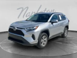 
										2023 Toyota RAV4 XLE full									