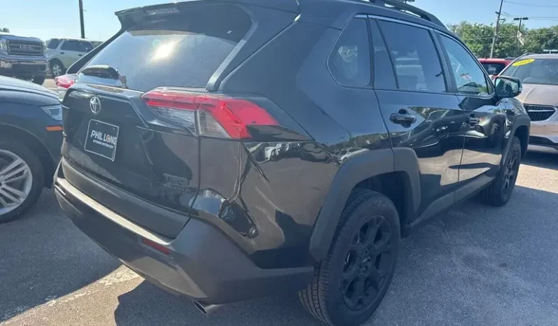 
								2023 Toyota RAV4 TRD Off-Road full									