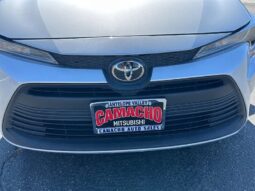 
										2024 Toyota Corolla LE full									