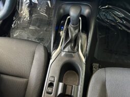 
										2024 Toyota Corolla LE full									