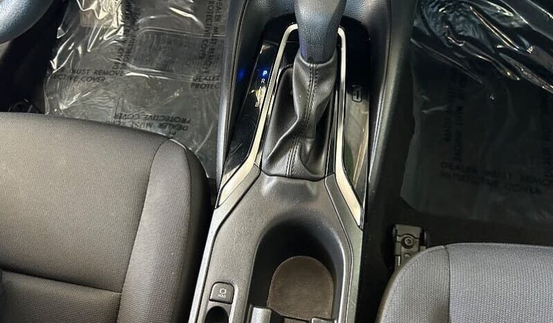 
								2024 Toyota Corolla LE full									