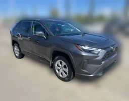 
										2024 Toyota RAV4 LE full									