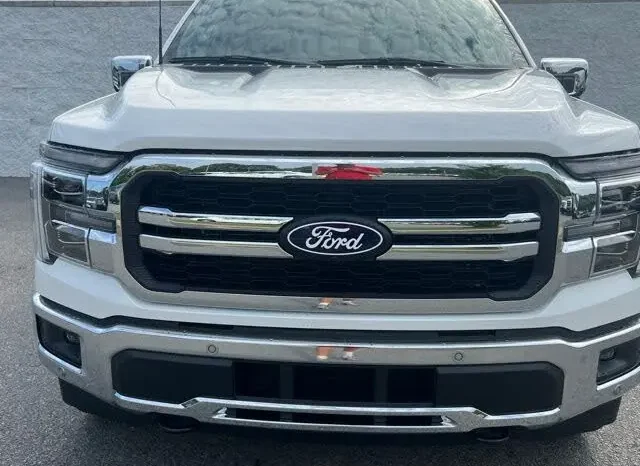 
								2025 Ford F-150 Lariat full									