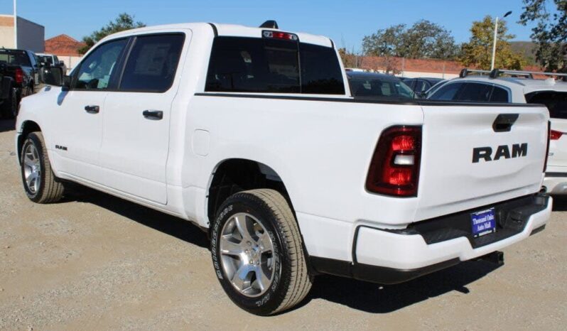 
								2025 Ram 1500 Tradesman full									