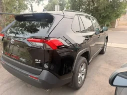
										2025 Toyota RAV4 XLE full									