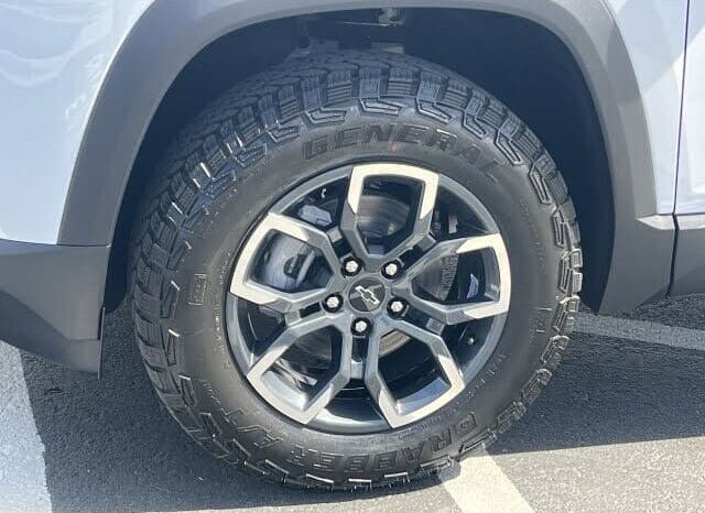 
								2026 Chevrolet Equinox FWD ACTIV full									