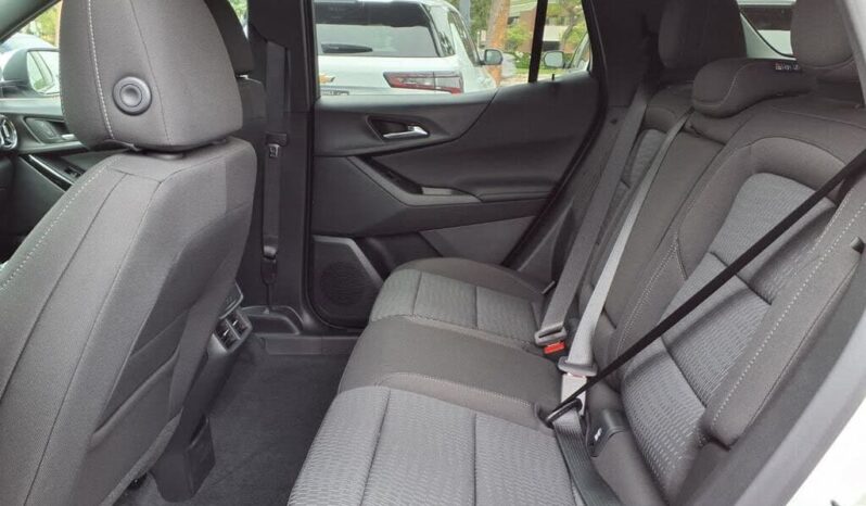 
								2026 Chevrolet Equinox LT full									