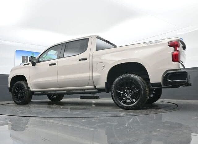 
								2026 Chevrolet Silverado 1500 Custom Trail Boss full									