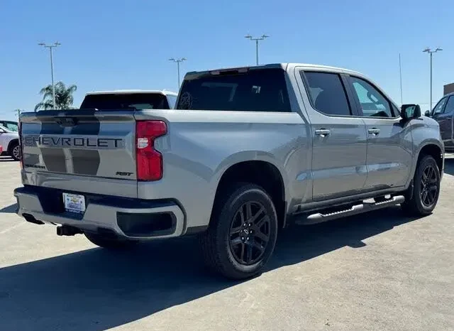 
								2026 Chevrolet Silverado 1500 RST full									