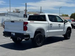 
										2026 Chevrolet Silverado 1500 Custom Trail Boss full									