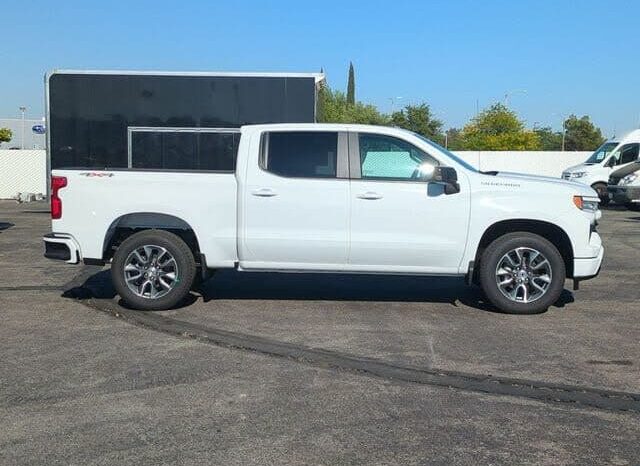 
								2026 Chevrolet Silverado 1500 RST full									