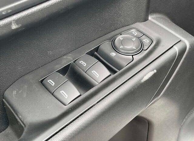 
								2026 Chevrolet Silverado 1500 Custom full									