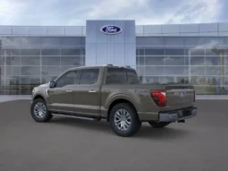 
										2026 Ford F-150 LARIAT full									