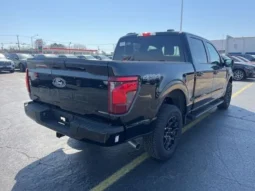 
										2026 Ford F-150 XLT full									