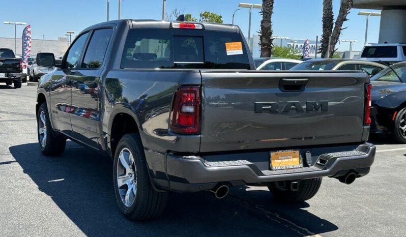 
								2026 Ram 1500 Express full									