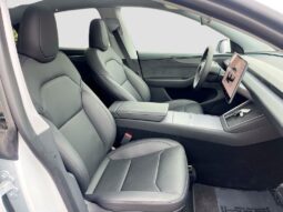 
										2026 Tesla Model Y Long Range full									
